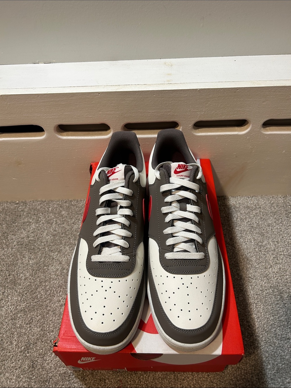 Nike Court Vision Next Nature Low in Wolf Grey and University Red